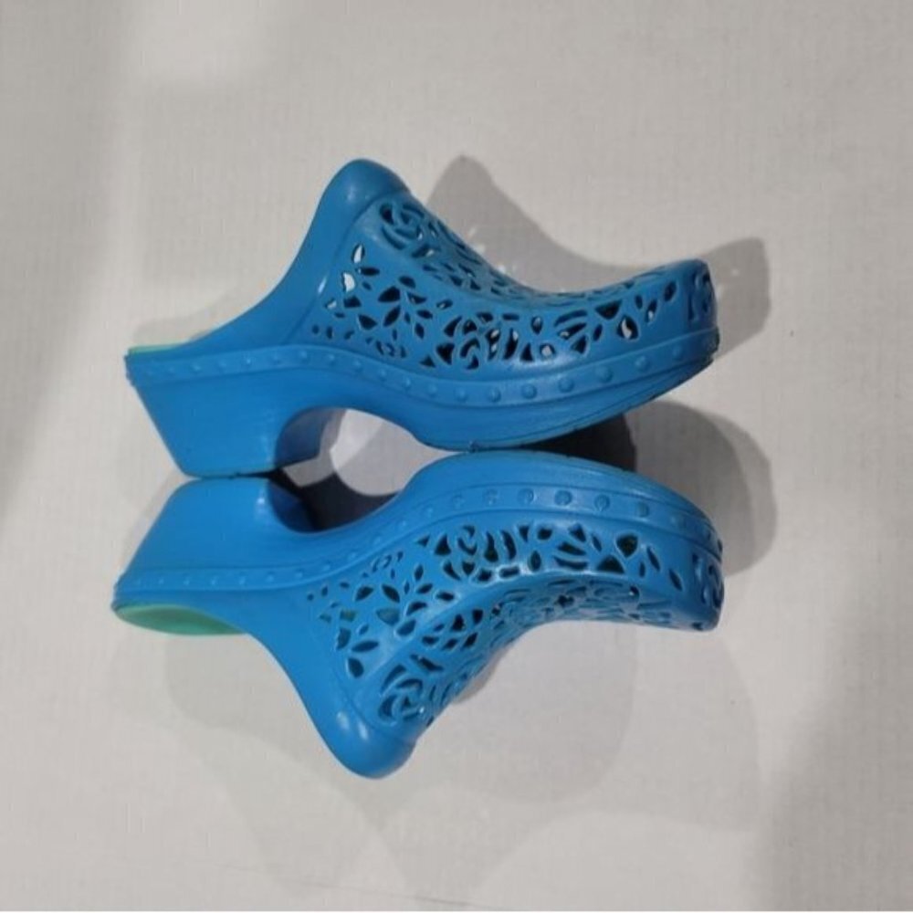 Dansko Pippa Laser Cut Jelly Clogs Size 40 - Picture 2 of 10